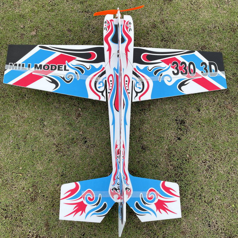 Elektryczny model samolotu RC  – Model Kit Expert recenzja i cena