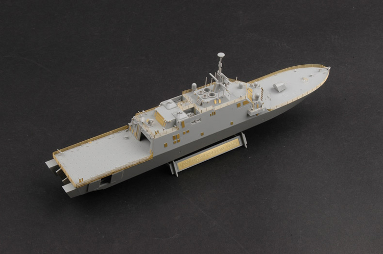 Trumpeter 04549 1/350 Skala US – Model Kit Uss Iowa recenzja i cena